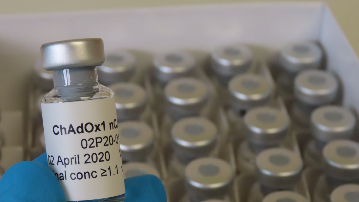 Oxfordská vakcína v testování zabírá i na seniory